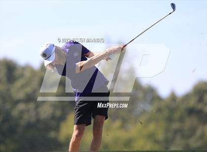 Thumbnail 3 in AAA 3A Class 5 District Playoff photogallery.