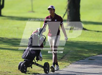 Thumbnail 1 in AAA 3A Class 5 District Playoff photogallery.
