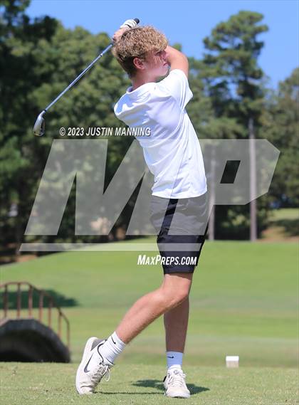 Thumbnail 1 in AAA 3A Class 5 District Playoff photogallery.