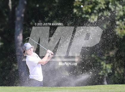Thumbnail 1 in AAA 3A Class 5 District Playoff photogallery.
