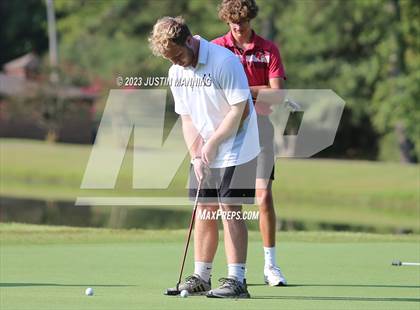 Thumbnail 3 in AAA 3A Class 5 District Playoff photogallery.