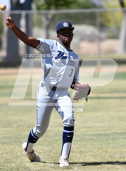 Thumbnail 1 in Villanova Prep @ Desert Christian photogallery.