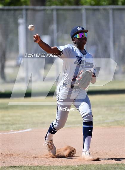Thumbnail 1 in Villanova Prep @ Desert Christian photogallery.