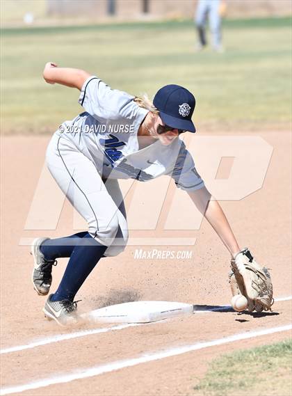 Thumbnail 1 in Villanova Prep @ Desert Christian photogallery.