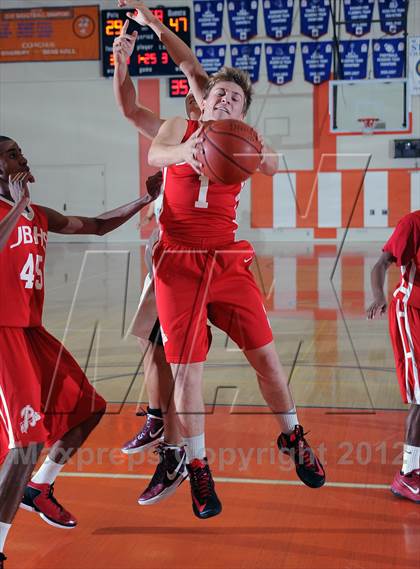 Thumbnail 2 in Burroughs vs. Rosemead (Poly Tournament) photogallery.