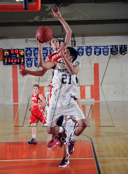 Thumbnail 3 in Burroughs vs. Rosemead (Poly Tournament) photogallery.