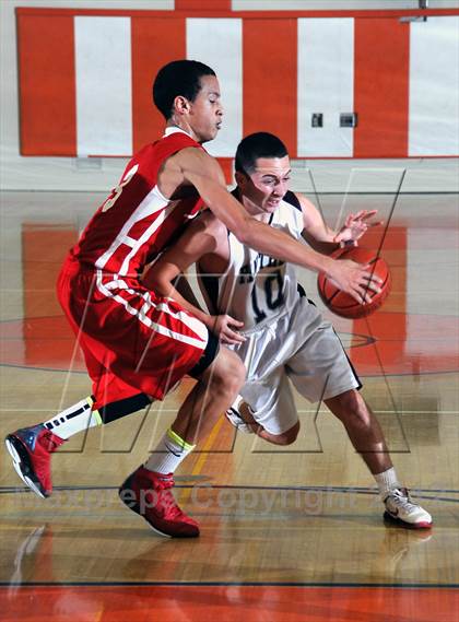 Thumbnail 1 in Burroughs vs. Rosemead (Poly Tournament) photogallery.