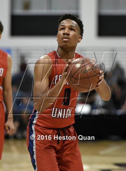 Thumbnail 1 in Crespi vs. Redondo Union (CIF SoCal Regional D1 Final) photogallery.