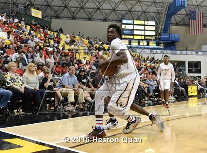 Thumbnail 3 in Crespi vs. Redondo Union (CIF SoCal Regional D1 Final) photogallery.