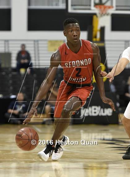 Thumbnail 2 in Crespi vs. Redondo Union (CIF SoCal Regional D1 Final) photogallery.