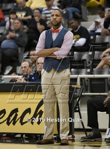 Thumbnail 3 in Crespi vs. Redondo Union (CIF SoCal Regional D1 Final) photogallery.
