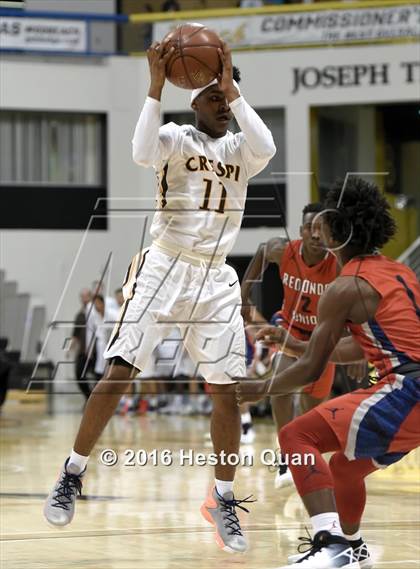 Thumbnail 1 in Crespi vs. Redondo Union (CIF SoCal Regional D1 Final) photogallery.
