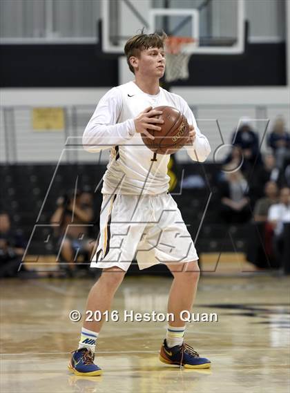 Thumbnail 1 in Crespi vs. Redondo Union (CIF SoCal Regional D1 Final) photogallery.