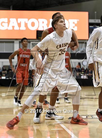 Thumbnail 1 in Crespi vs. Redondo Union (CIF SoCal Regional D1 Final) photogallery.