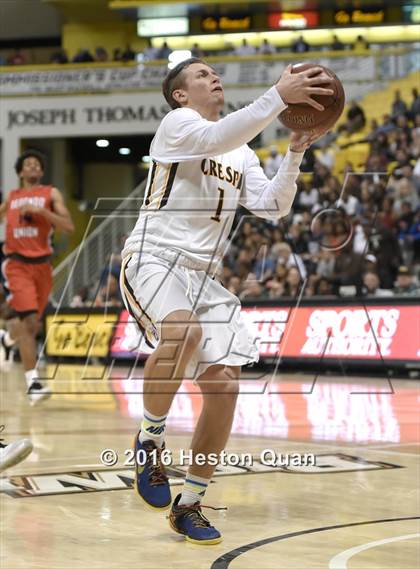 Thumbnail 2 in Crespi vs. Redondo Union (CIF SoCal Regional D1 Final) photogallery.
