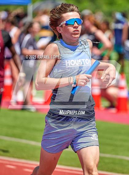 Thumbnail 1 in Lake Houston Conquerors Invitational (4x200M) photogallery.