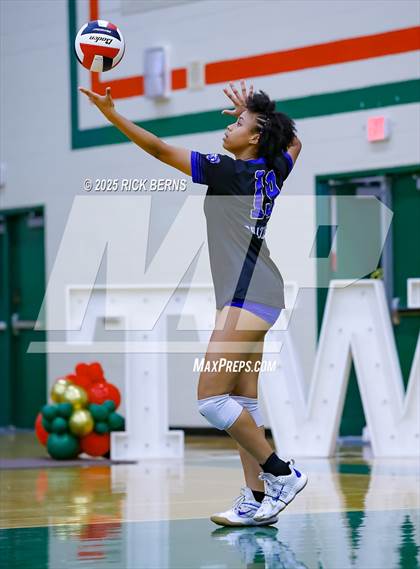 Thumbnail 2 in The Woodlands vs Grand Oaks photogallery.
