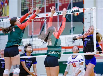 Thumbnail 2 in The Woodlands vs Grand Oaks photogallery.