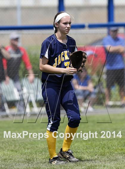 Thumbnail 1 in East Haven vs Seymour (CIAC Class M Final) photogallery.