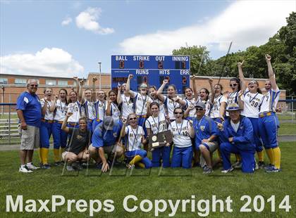 Thumbnail 3 in East Haven vs Seymour (CIAC Class M Final) photogallery.