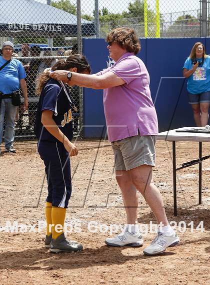 Thumbnail 2 in East Haven vs Seymour (CIAC Class M Final) photogallery.