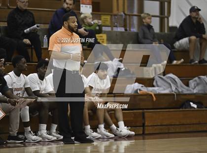 Thumbnail 3 in Lincoln vs. Lanier (Torrey Pines Holiday Classic) photogallery.