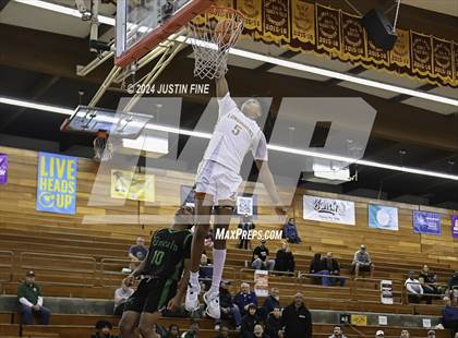 Thumbnail 1 in Lincoln vs. Lanier (Torrey Pines Holiday Classic) photogallery.