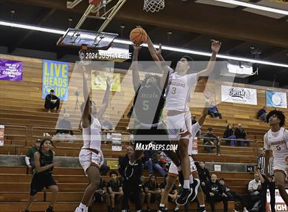 Thumbnail 2 in Lincoln vs. Lanier (Torrey Pines Holiday Classic) photogallery.