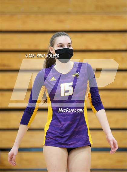 Thumbnail 3 in Cousino @ Avondale photogallery.