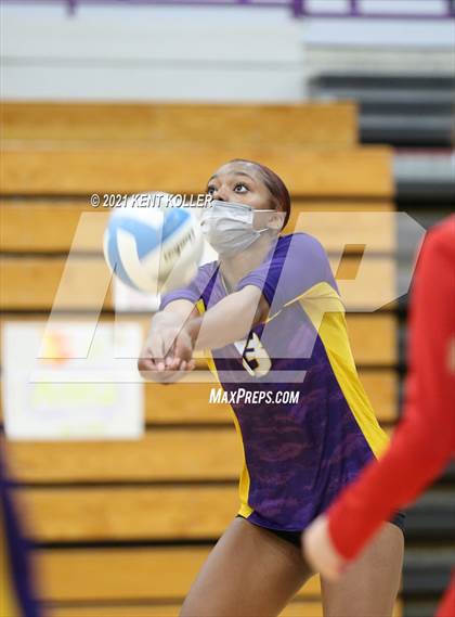 Thumbnail 2 in Cousino @ Avondale photogallery.