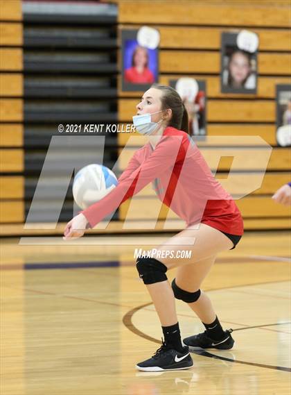Thumbnail 1 in Cousino @ Avondale photogallery.