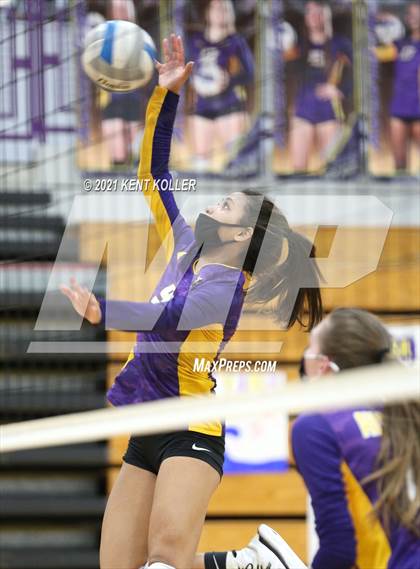 Thumbnail 1 in Cousino @ Avondale photogallery.