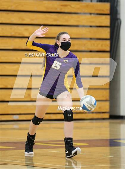 Thumbnail 1 in Cousino @ Avondale photogallery.