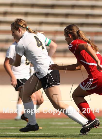 Thumbnail 2 in Central vs Ottawa (KSHSAA 4A Regional) photogallery.