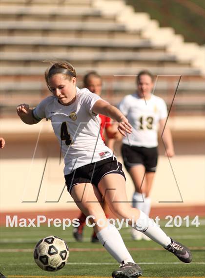 Thumbnail 3 in Central vs Ottawa (KSHSAA 4A Regional) photogallery.