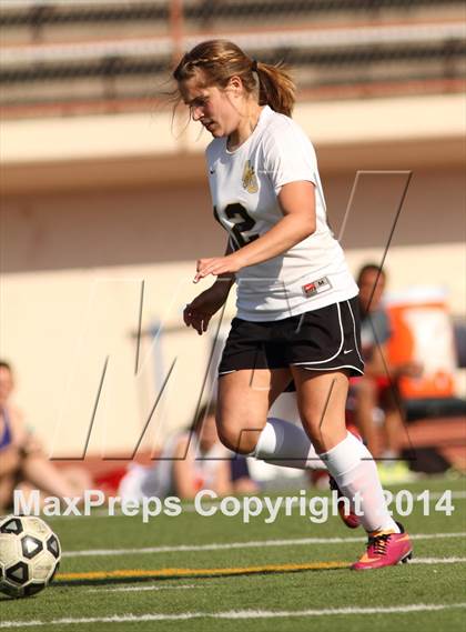 Thumbnail 2 in Central vs Ottawa (KSHSAA 4A Regional) photogallery.