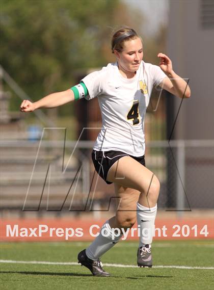 Thumbnail 1 in Central vs Ottawa (KSHSAA 4A Regional) photogallery.
