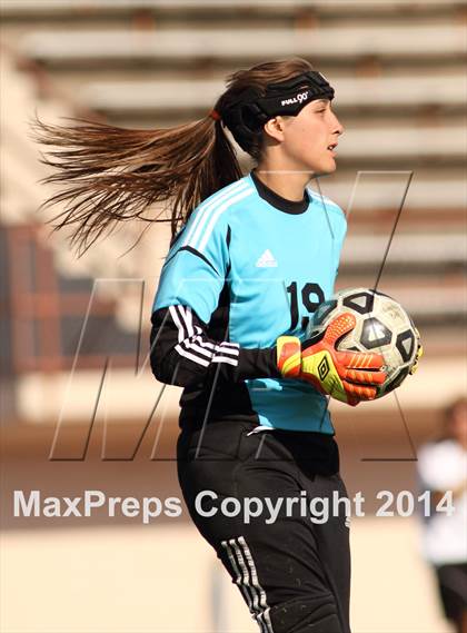 Thumbnail 1 in Central vs Ottawa (KSHSAA 4A Regional) photogallery.