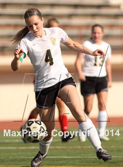 Thumbnail 1 in Central vs Ottawa (KSHSAA 4A Regional) photogallery.