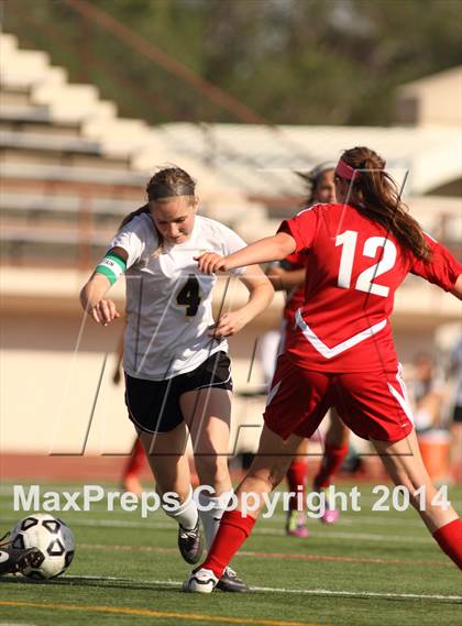 Thumbnail 2 in Central vs Ottawa (KSHSAA 4A Regional) photogallery.