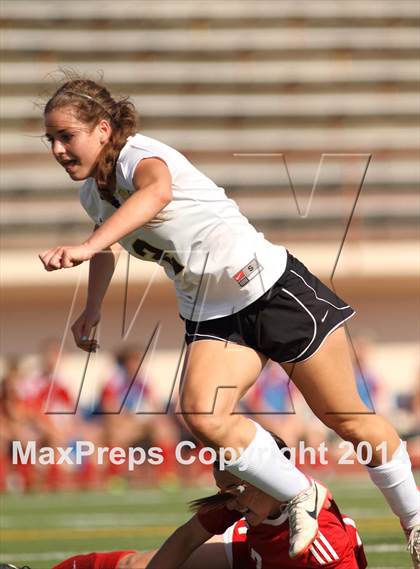 Thumbnail 3 in Central vs Ottawa (KSHSAA 4A Regional) photogallery.