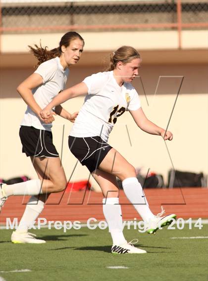 Thumbnail 2 in Central vs Ottawa (KSHSAA 4A Regional) photogallery.