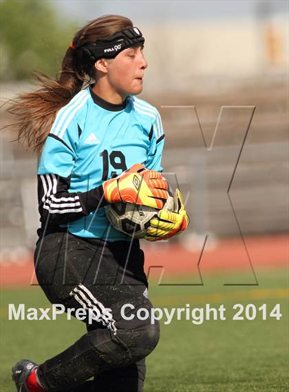 Thumbnail 1 in Central vs Ottawa (KSHSAA 4A Regional) photogallery.