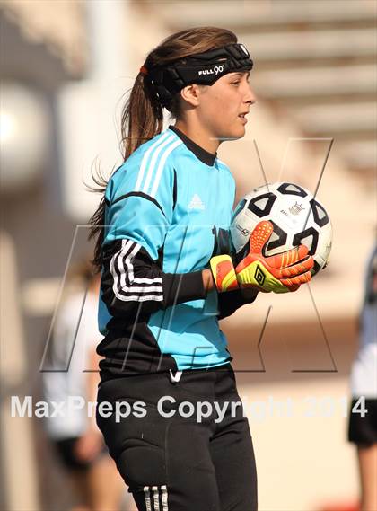 Thumbnail 1 in Central vs Ottawa (KSHSAA 4A Regional) photogallery.