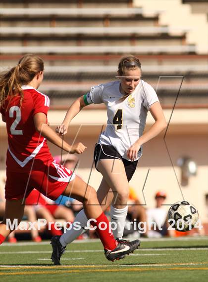Thumbnail 3 in Central vs Ottawa (KSHSAA 4A Regional) photogallery.