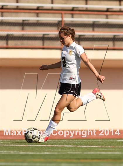 Thumbnail 3 in Central vs Ottawa (KSHSAA 4A Regional) photogallery.
