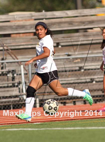 Thumbnail 2 in Central vs Ottawa (KSHSAA 4A Regional) photogallery.