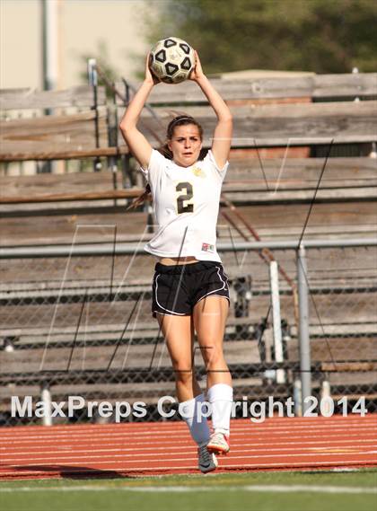 Thumbnail 2 in Central vs Ottawa (KSHSAA 4A Regional) photogallery.