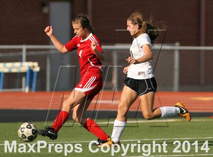Thumbnail 1 in Central vs Ottawa (KSHSAA 4A Regional) photogallery.