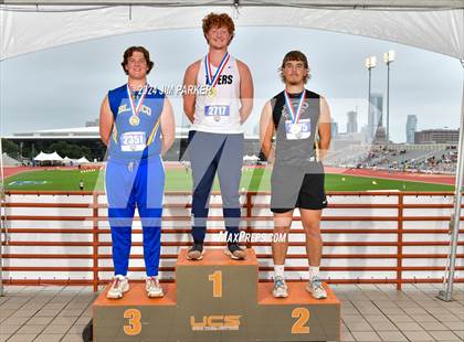 Thumbnail 1 in UIL 3A Track & Field Final (Awards) photogallery.